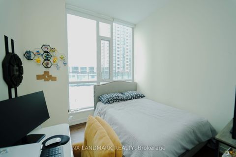 Photo 21 at 517 - 4070 Confederation Parkway, City Centre, Mississauga