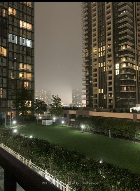 Photo 25 at 517 - 4070 Confederation Parkway, City Centre, Mississauga