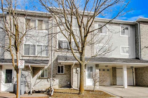 Photo 2 at 94 William Curtis Circle, College Manor, Newmarket