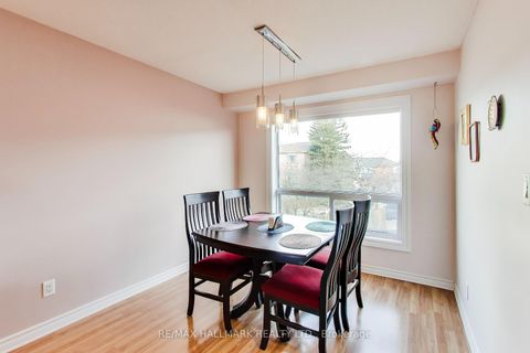 Photo 14 at 94 William Curtis Circle, College Manor, Newmarket