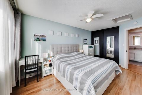 Photo 26 at 94 William Curtis Circle, College Manor, Newmarket