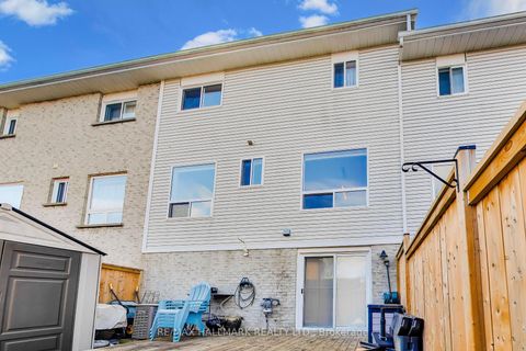 Photo 38 at 94 William Curtis Circle, College Manor, Newmarket