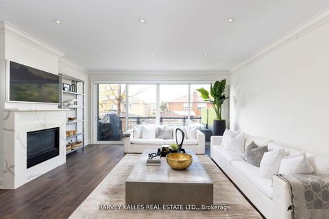 Photo 5 at 72B Renfield Street, Amesbury, Toronto