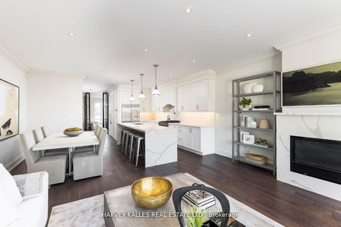 Photo 7 at 72B Renfield Street, Amesbury, Toronto