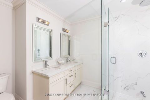 Photo 11 at 72B Renfield Street, Amesbury, Toronto