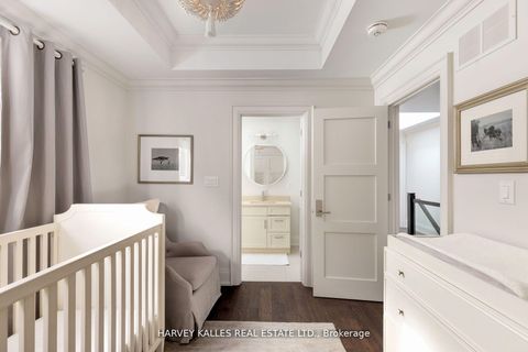 Photo 13 at 72B Renfield Street, Amesbury, Toronto