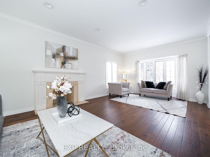 Photo 8 at 10 Edmund Crescent, Bayview Hill, Richmond Hill