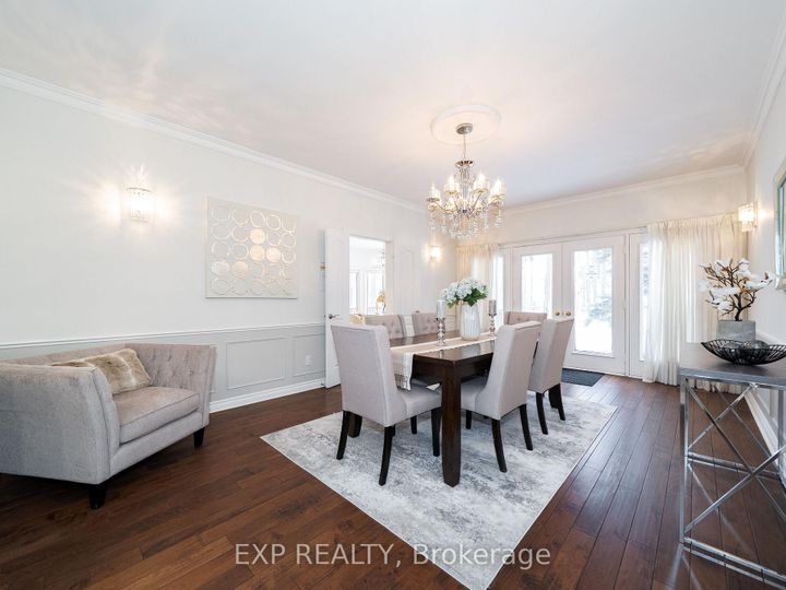 Photo 12 at 10 Edmund Crescent, Bayview Hill, Richmond Hill