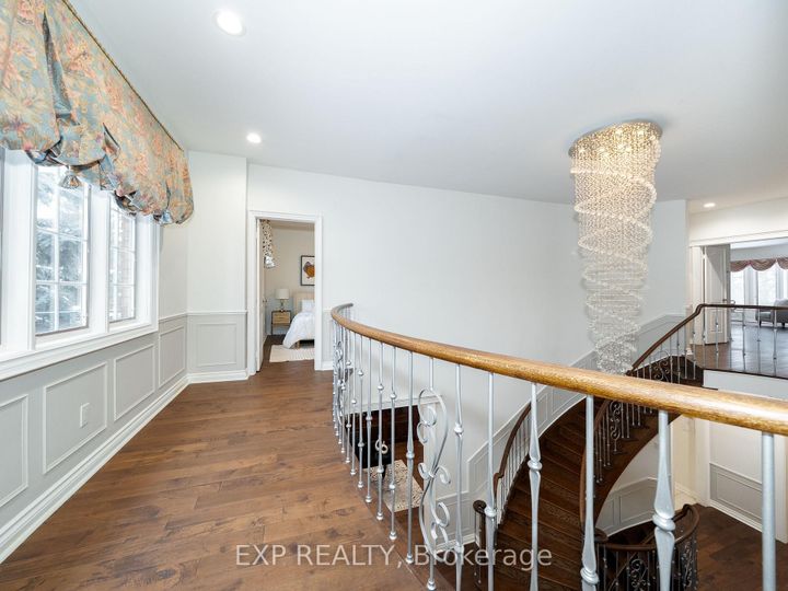 Photo 34 at 10 Edmund Crescent, Bayview Hill, Richmond Hill