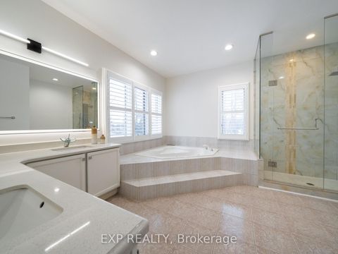 Photo 27 at 10 Edmund Crescent, Bayview Hill, Richmond Hill