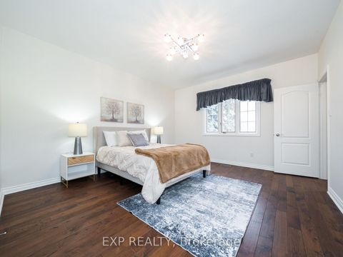 Photo 33 at 10 Edmund Crescent, Bayview Hill, Richmond Hill