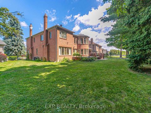 Photo 49 at 10 Edmund Crescent, Bayview Hill, Richmond Hill