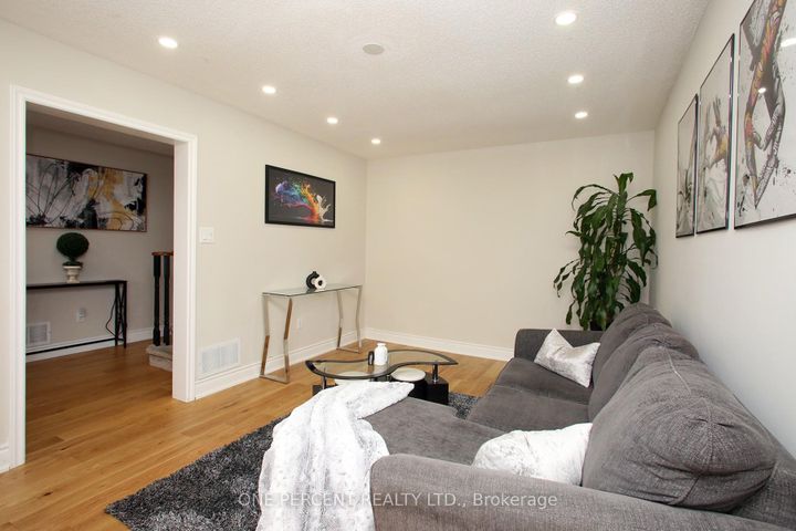 Photo 3 at 5 Watson Road, Georgetown, Halton Hills