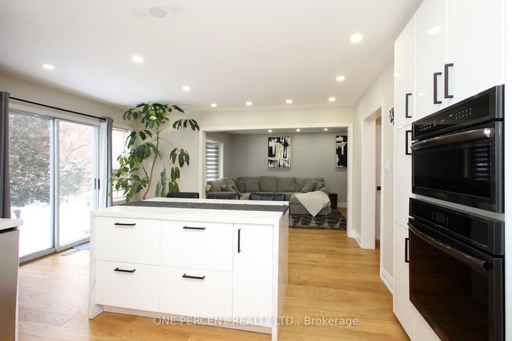 Photo 10 at 5 Watson Road, Georgetown, Halton Hills