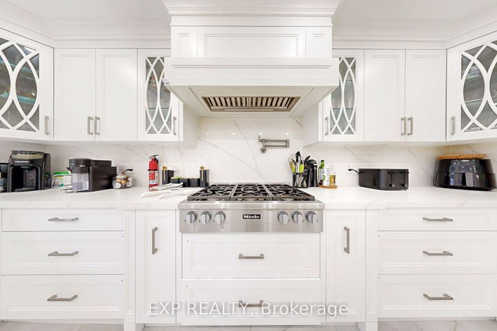 Photo 15 at 870 Robellino Court, Wyndham, Newmarket