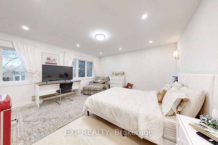 Photo 28 at 870 Robellino Court, Wyndham, Newmarket