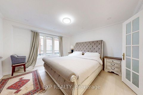 Photo 11 at 870 Robellino Court, Wyndham, Newmarket