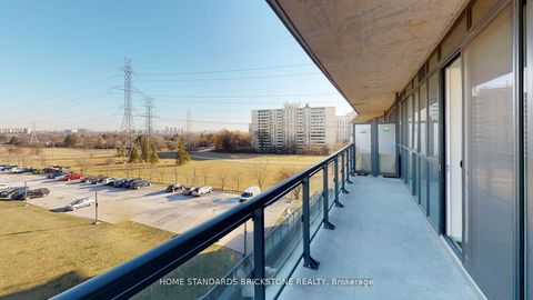 Photo 8 at 506 - 3237 Bayview Avenue, Steeles, Toronto
