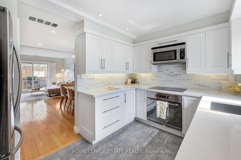 Photo 7 at 203 - 101 Hammersmith Avenue, The Beaches, Toronto