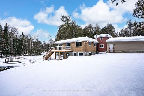 Photo 21 at 537 Huronia Road, 400 East, Barrie