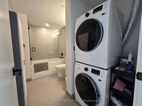 Photo 6 at 1304 - 2 Augusta Avenue, Waterfront Communities C1, Toronto