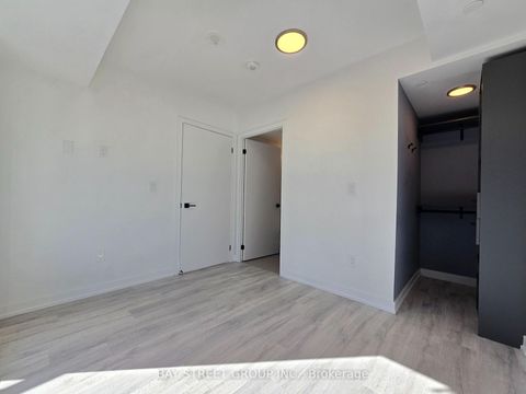 Photo 15 at 1304 - 2 Augusta Avenue, Waterfront Communities C1, Toronto