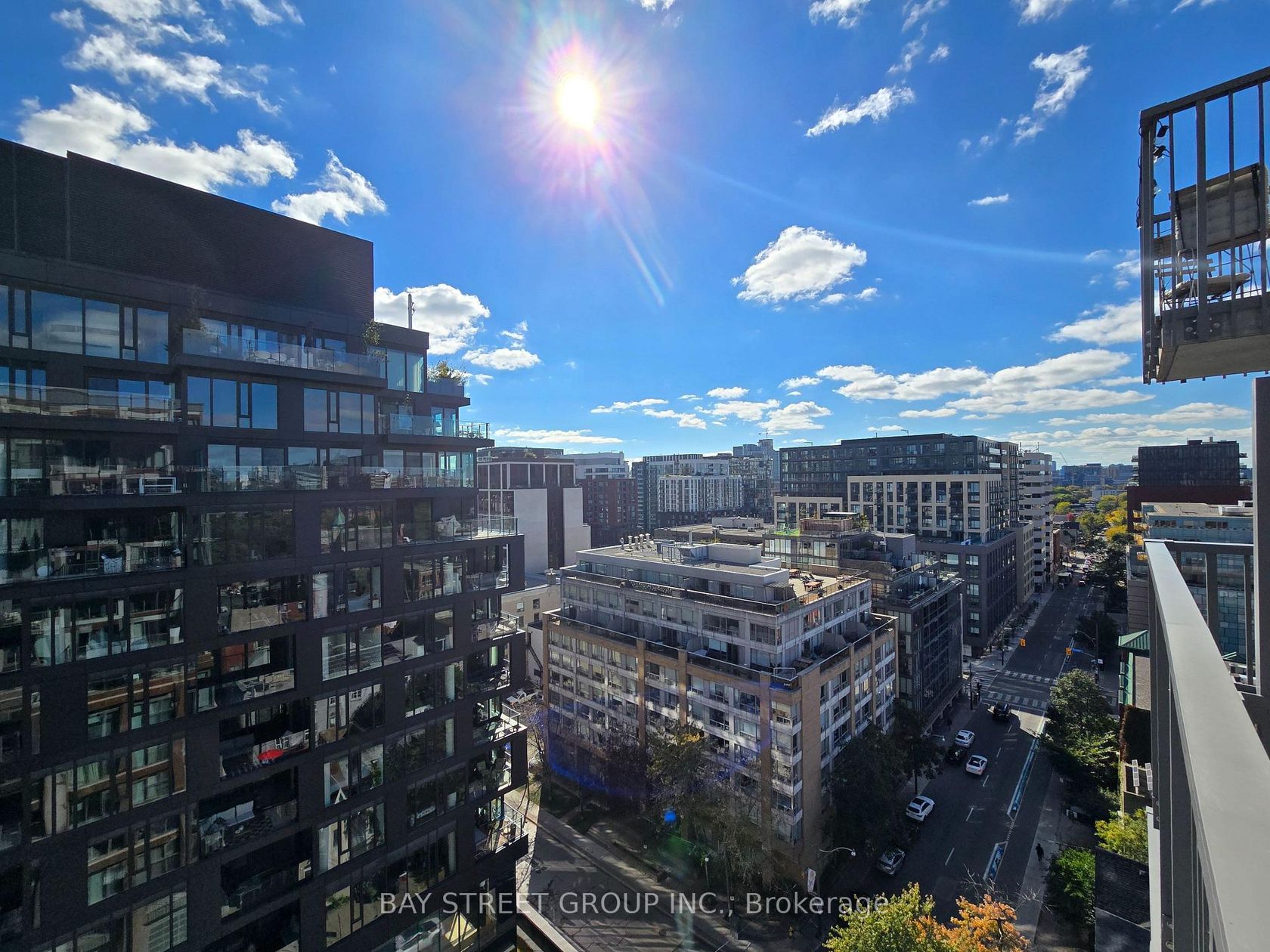 1304 - 2 Augusta Avenue, Waterfront Communities C1, Toronto photo number 2