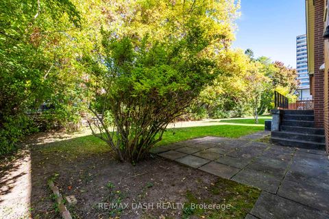 Photo 37 at 48 Russfax Drive, Branson, Toronto