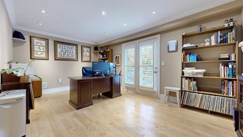 Photo 12 at TH25 - 9133 Bayview Avenue, Doncrest, Richmond Hill
