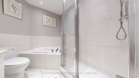 Photo 17 at TH25 - 9133 Bayview Avenue, Doncrest, Richmond Hill