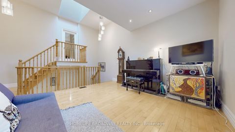 Photo 27 at TH25 - 9133 Bayview Avenue, Doncrest, Richmond Hill