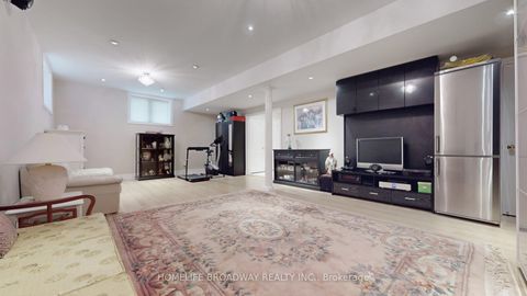 Photo 40 at TH25 - 9133 Bayview Avenue, Doncrest, Richmond Hill