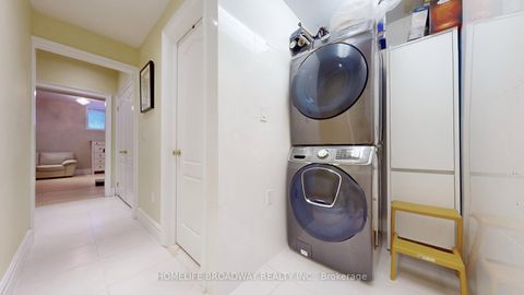 Photo 44 at TH25 - 9133 Bayview Avenue, Doncrest, Richmond Hill