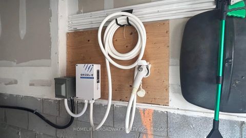 Photo 45 at TH25 - 9133 Bayview Avenue, Doncrest, Richmond Hill