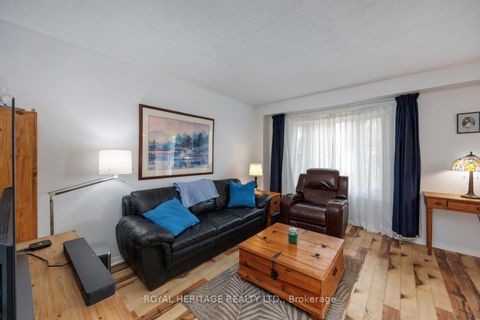 Photo 15 at 830 Castlegrove Avenue, McLaughlin, Oshawa