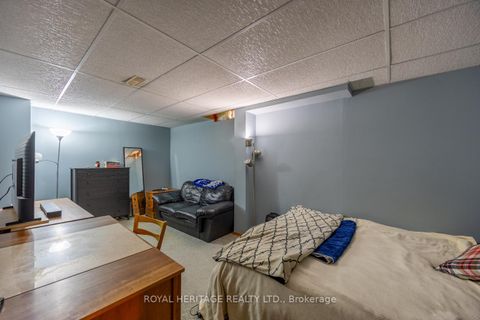 Photo 25 at 830 Castlegrove Avenue, McLaughlin, Oshawa