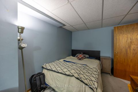 Photo 27 at 830 Castlegrove Avenue, McLaughlin, Oshawa