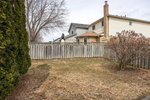 Photo 29 at 830 Castlegrove Avenue, McLaughlin, Oshawa