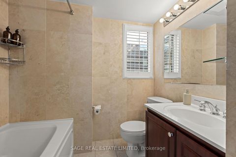 Photo 23 at 506 - 18 Merton Street, Mount Pleasant West, Toronto