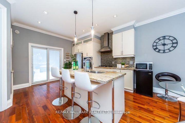 Photo 10 at 226 Ritson Road S, Central, Oshawa