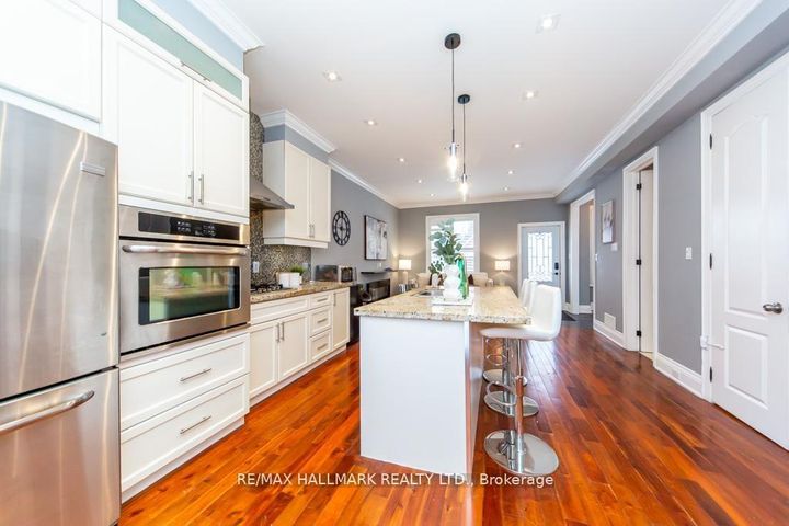 Photo 13 at 226 Ritson Road S, Central, Oshawa