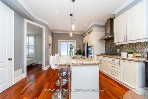 Photo 8 at 226 Ritson Road S, Central, Oshawa