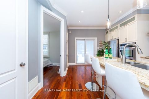 Photo 9 at 226 Ritson Road S, Central, Oshawa