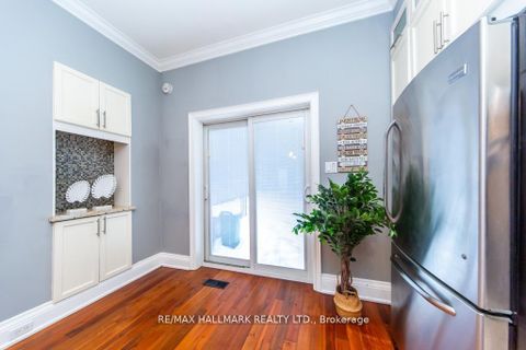 Photo 12 at 226 Ritson Road S, Central, Oshawa