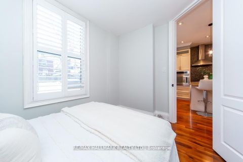 Photo 17 at 226 Ritson Road S, Central, Oshawa