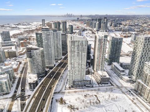 Photo 24 at 315 - 75 Queens Wharf Road, Waterfront Communities C1, Toronto