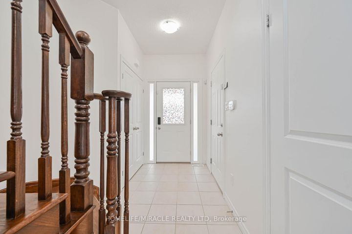 Photo 7 at 23 Pinot Crescent, Stoney Creek, Hamilton
