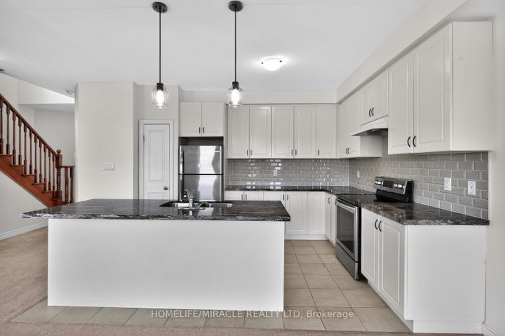 Photo 18 at 23 Pinot Crescent, Stoney Creek, Hamilton