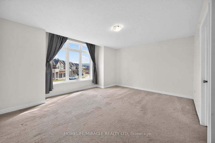 Photo 27 at 23 Pinot Crescent, Stoney Creek, Hamilton