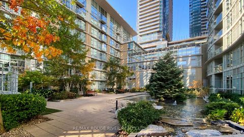 Photo 1 at M03 - 9 Spadina Avenue, Waterfront Communities C1, Toronto